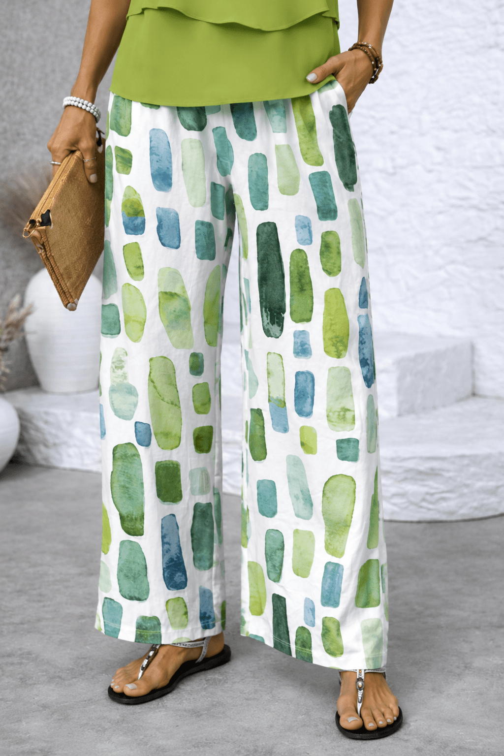 CARVELLI | Mila Zomerset